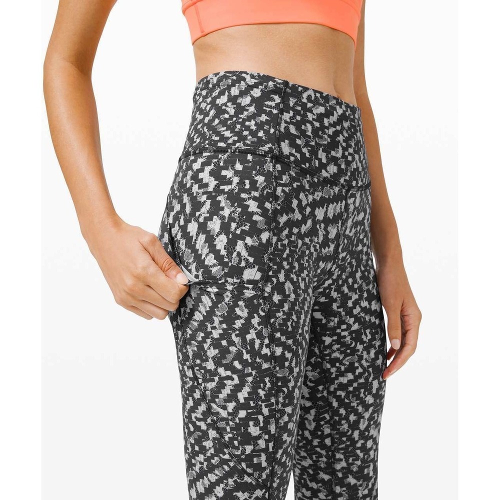 Lululemon Womens Fast and Free Tight II 25" Non-Reflective Pocket Running Size 4 - Picture 3 of 10